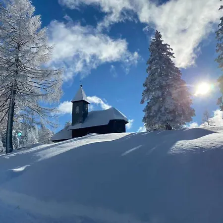 Wunderpraechtiges Berghuettenerlebnis Am Nassfeld Apartament
