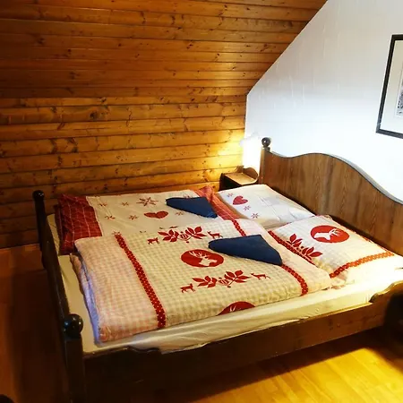 Apartament Wunderpraechtiges Berghuettenerlebnis Am Nassfeld *