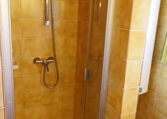 Wunderpraechtiges Berghuettenerlebnis Am Nassfeld