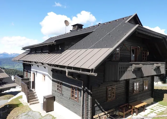 Wunderpraechtiges Berghuettenerlebnis Am Nassfeld דירה